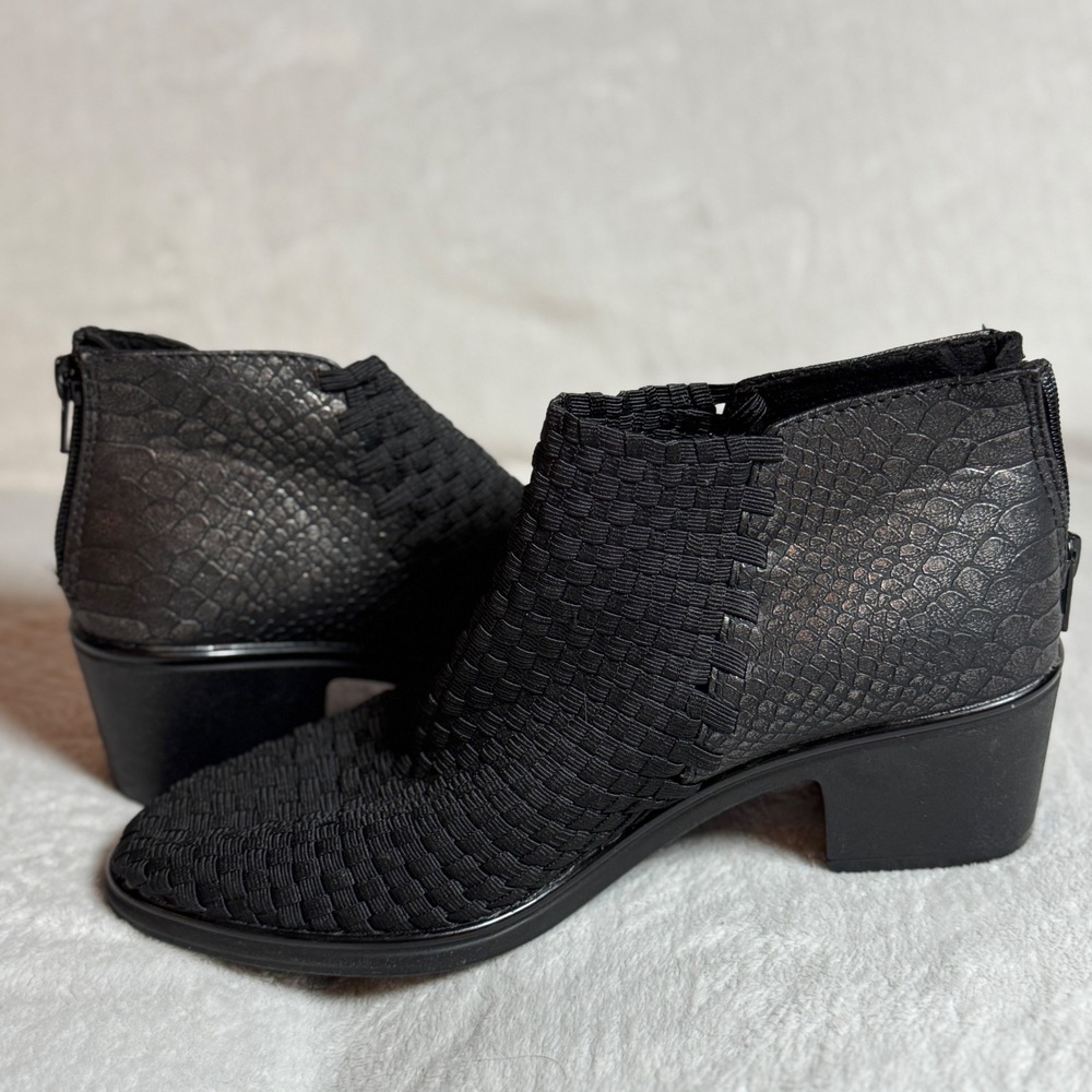 Steven by Steve Madden Penga Woven Ankle Boots Women's Sz 8.5 Black Gray Vegan